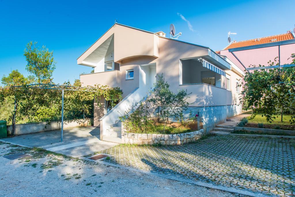 Apartment Stipic Петрчане Экстерьер фото